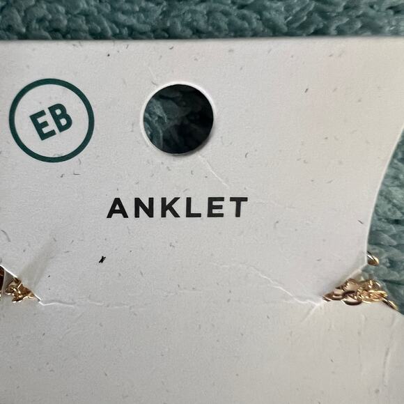 Gold Jewelry Bundle – D’Bello Earrings Sets & Celestial Anklet (3-Piece) - Picture 9 of 9